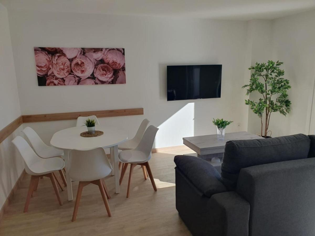 Apartamentos O Grove Centro Eksteriør bilde